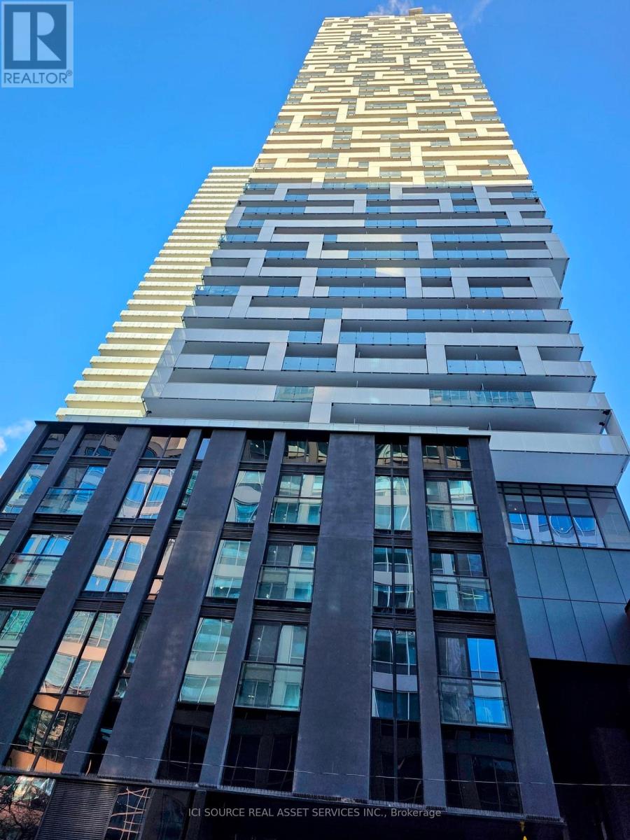 2004 - 25 Richmond Street E, Toronto, Ontario  M5C 0A6 - Photo 2 - C12734590