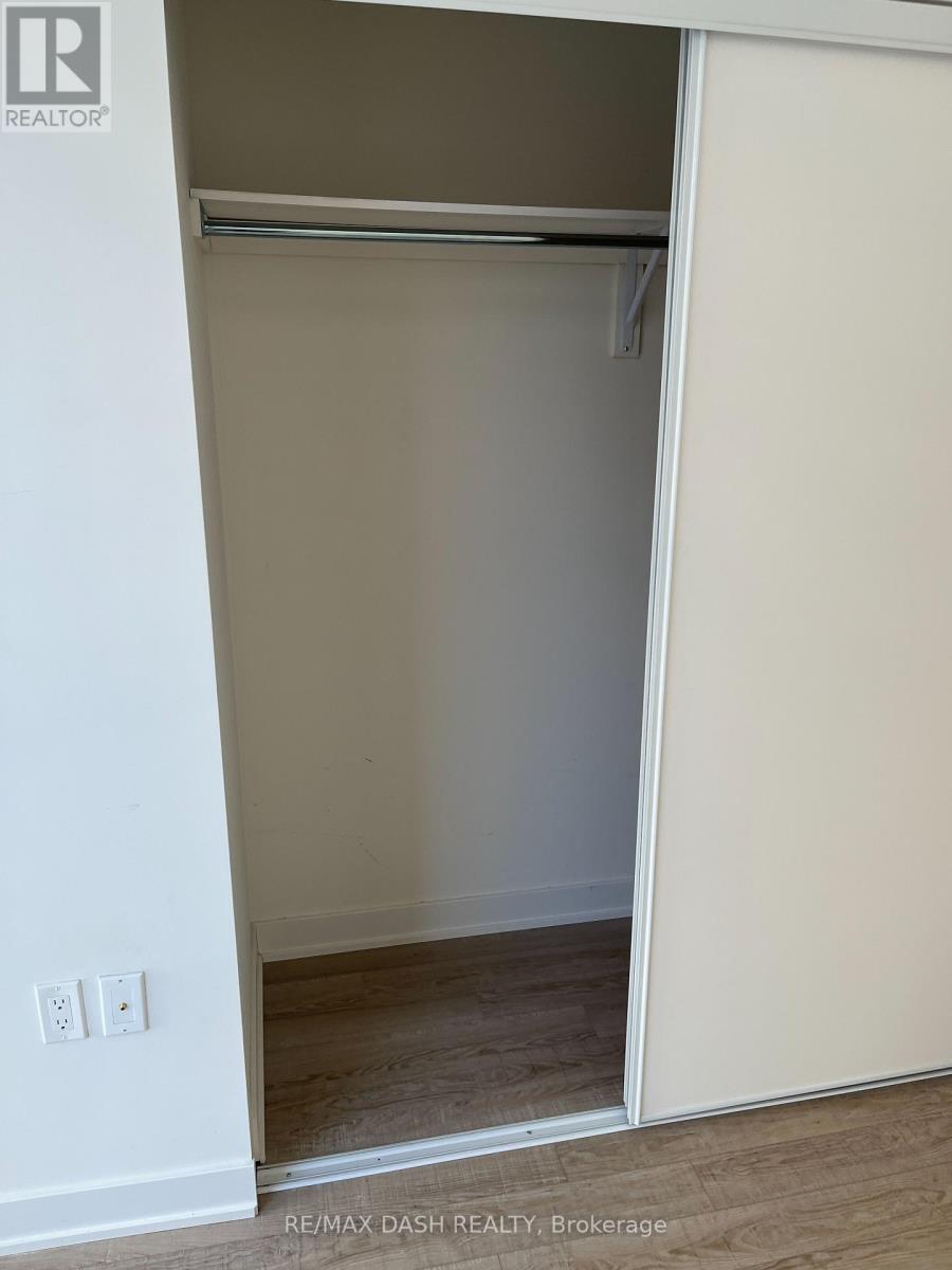 1202 - 27 Bathurst Street, Toronto, Ontario  M5V 2P1 - Photo 10 - C12734598