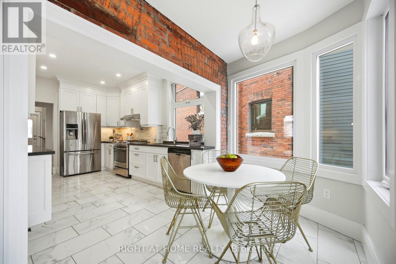 106 Ellerbeck Street, Toronto, Ontario  M4K 2V1 - Photo 15 - E12734582