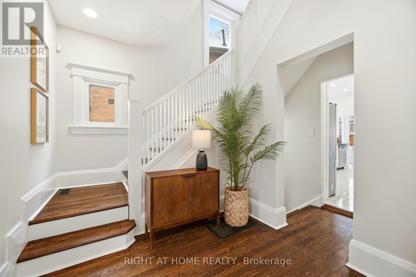 106 Ellerbeck Street, Toronto, Ontario  M4K 2V1 - Photo 17 - E12734582