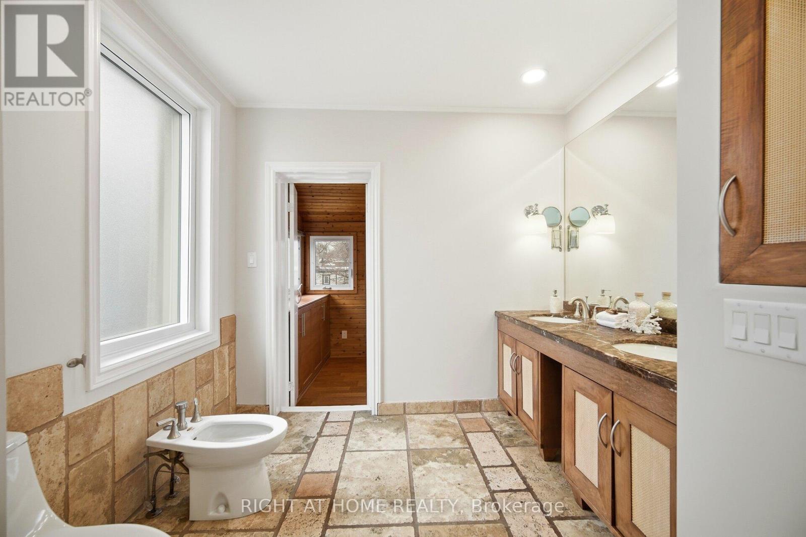 106 Ellerbeck Street, Toronto, Ontario  M4K 2V1 - Photo 22 - E12734582