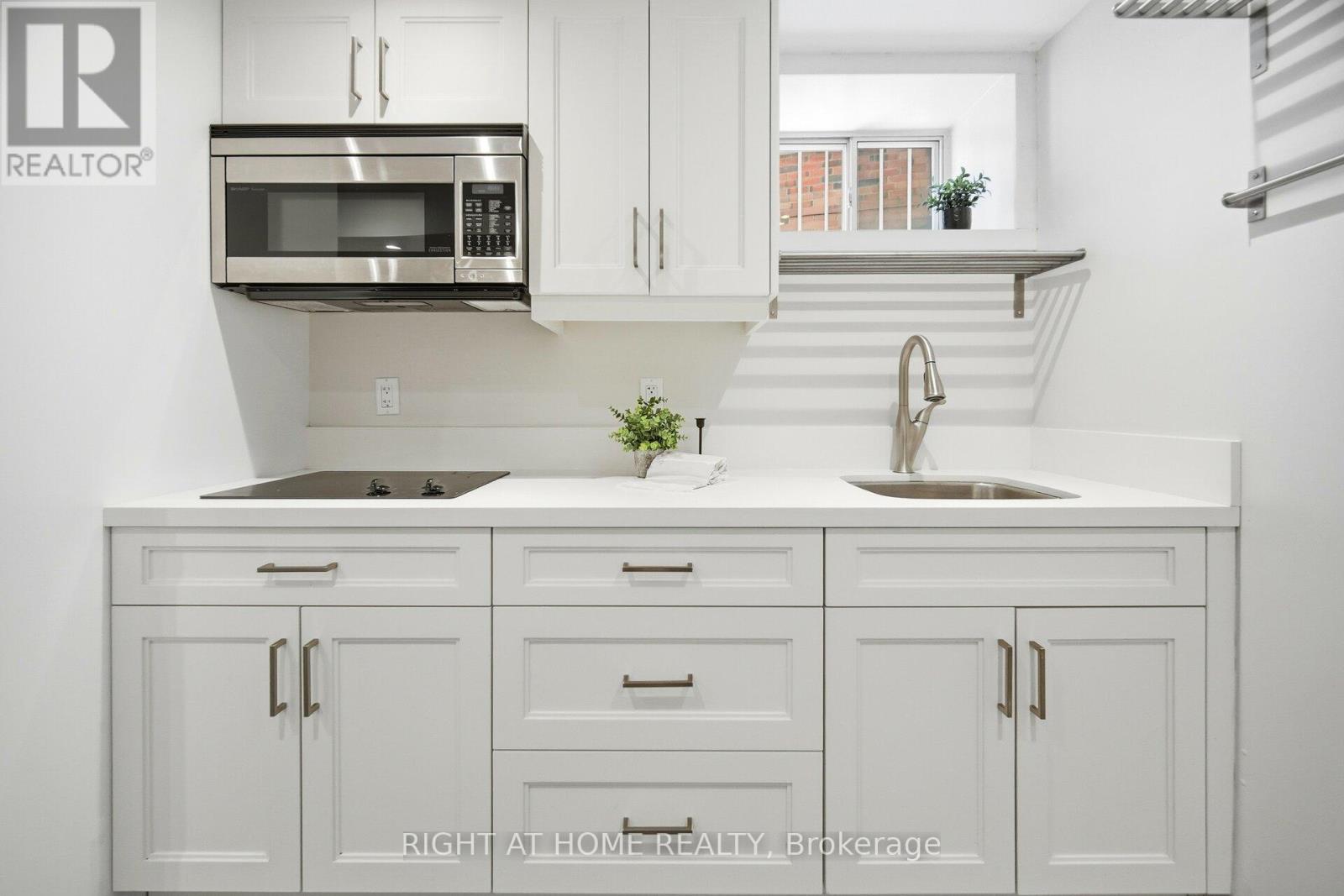 106 Ellerbeck Street, Toronto, Ontario  M4K 2V1 - Photo 38 - E12734582