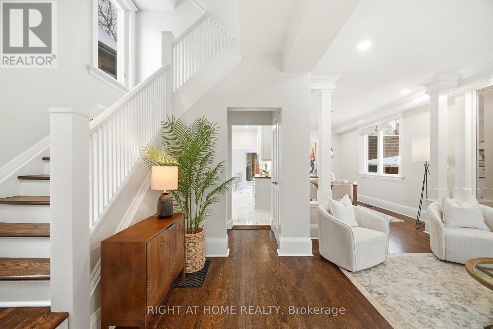 106 Ellerbeck Street, Toronto, Ontario  M4K 2V1 - Photo 5 - E12734582