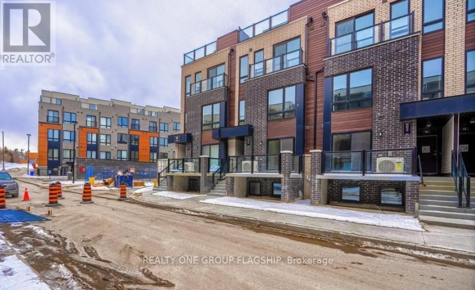 22 - 25 Priya Lane, Toronto, Ontario  M1B 1E7 - Photo 2 - E12734600