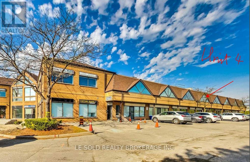 4 (2nd Floor C & D) - 117 Ringwood Drive, Whitchurch-Stouffville, Ontario  L4A 8C1 - Photo 11 - N12734546