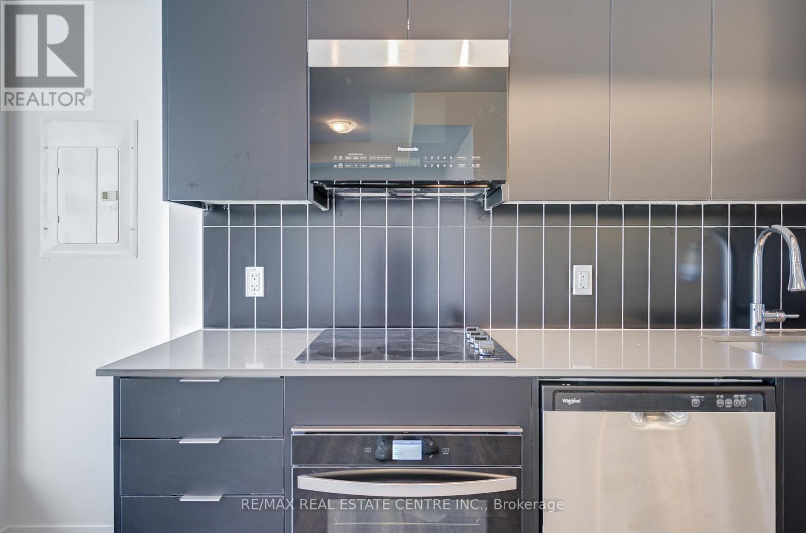 2204 - 474 Caldari Road, Vaughan, Ontario  L4K 0R5 - Photo 16 - N12734552