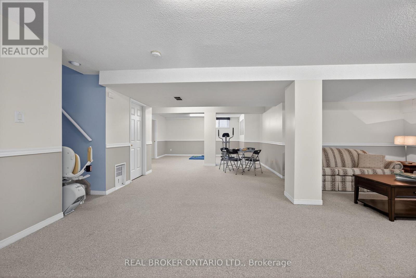 9 Riverdale Drive, Wasaga Beach, Ontario  L9Z 1E9 - Photo 17 - S12734540