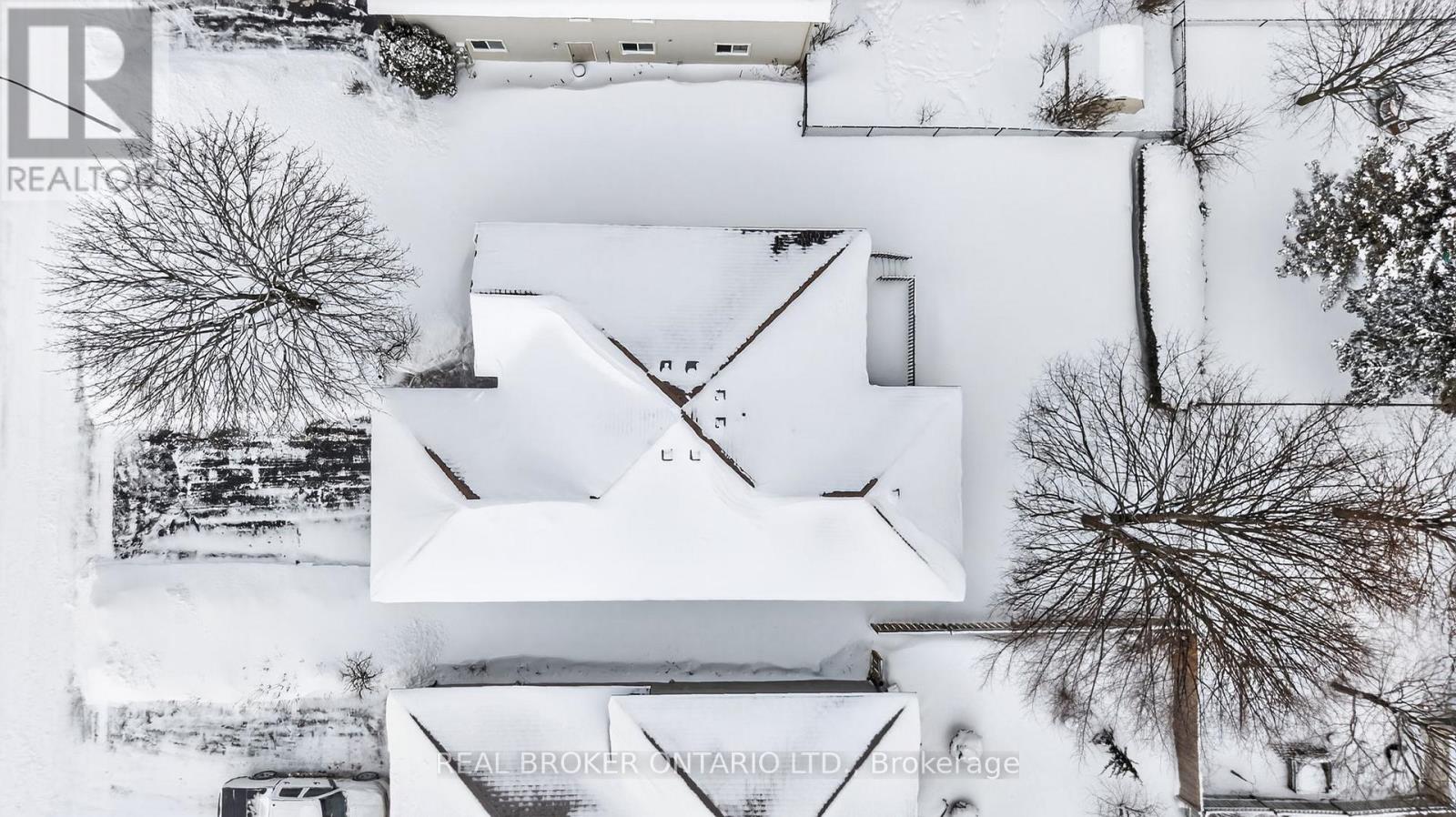 9 Riverdale Drive, Wasaga Beach, Ontario  L9Z 1E9 - Photo 24 - S12734540