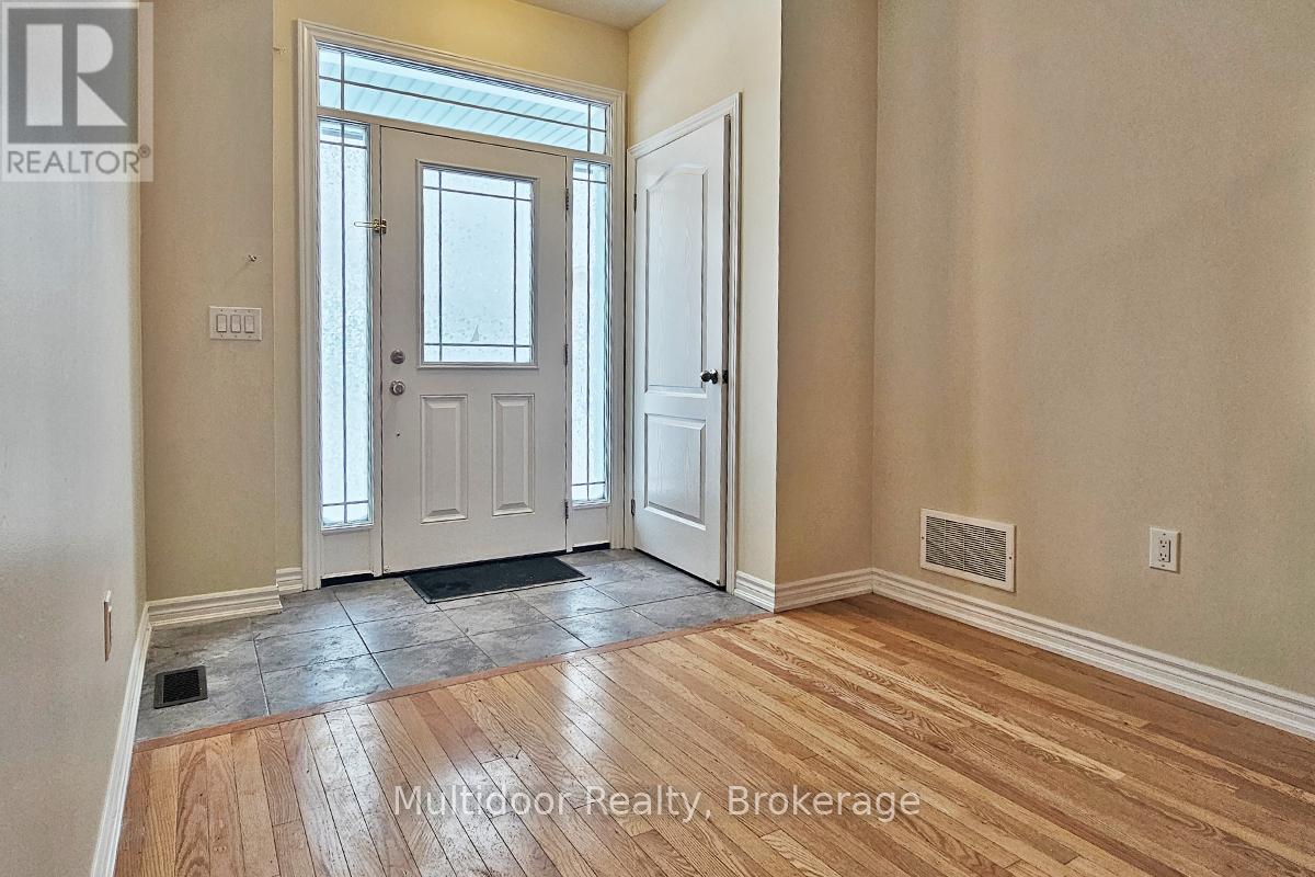 19 Glasson Lane, Caledon, Ontario  L7C 4H2 - Photo 2 - W12734560