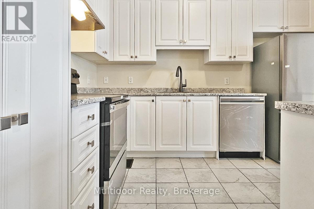 19 Glasson Lane, Caledon, Ontario  L7C 4H2 - Photo 8 - W12734560