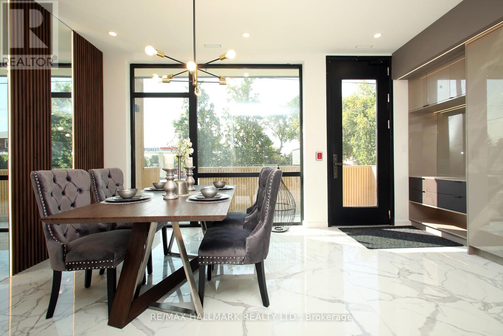 4a Owen Street, Toronto, Ontario  M8W 3T4 - Photo 4 - W12734562