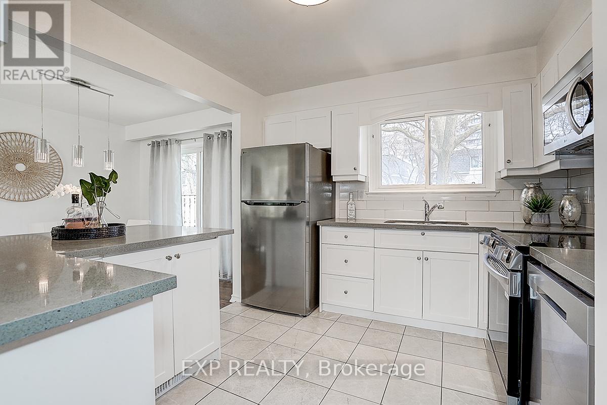 11 Tullamore Road, Brampton, Ontario  L6W 1J6 - Photo 27 - W12734576