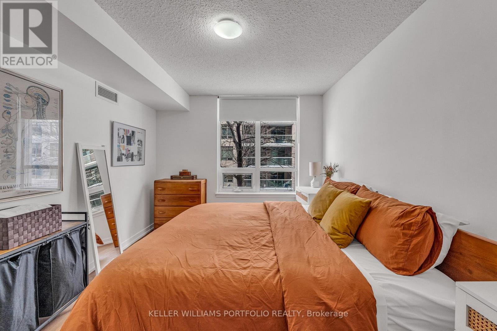 218 - 812 Lansdowne Avenue, Toronto, Ontario  M6H 4K5 - Photo 15 - W12734588