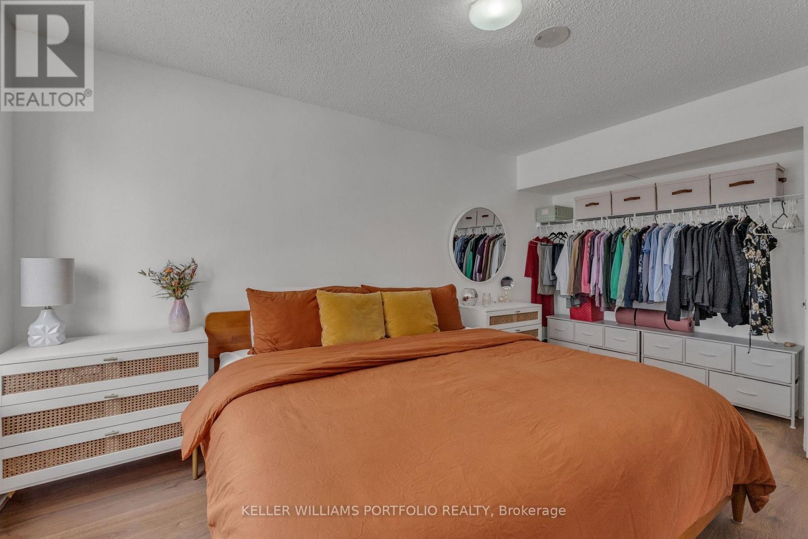 218 - 812 Lansdowne Avenue, Toronto, Ontario  M6H 4K5 - Photo 16 - W12734588