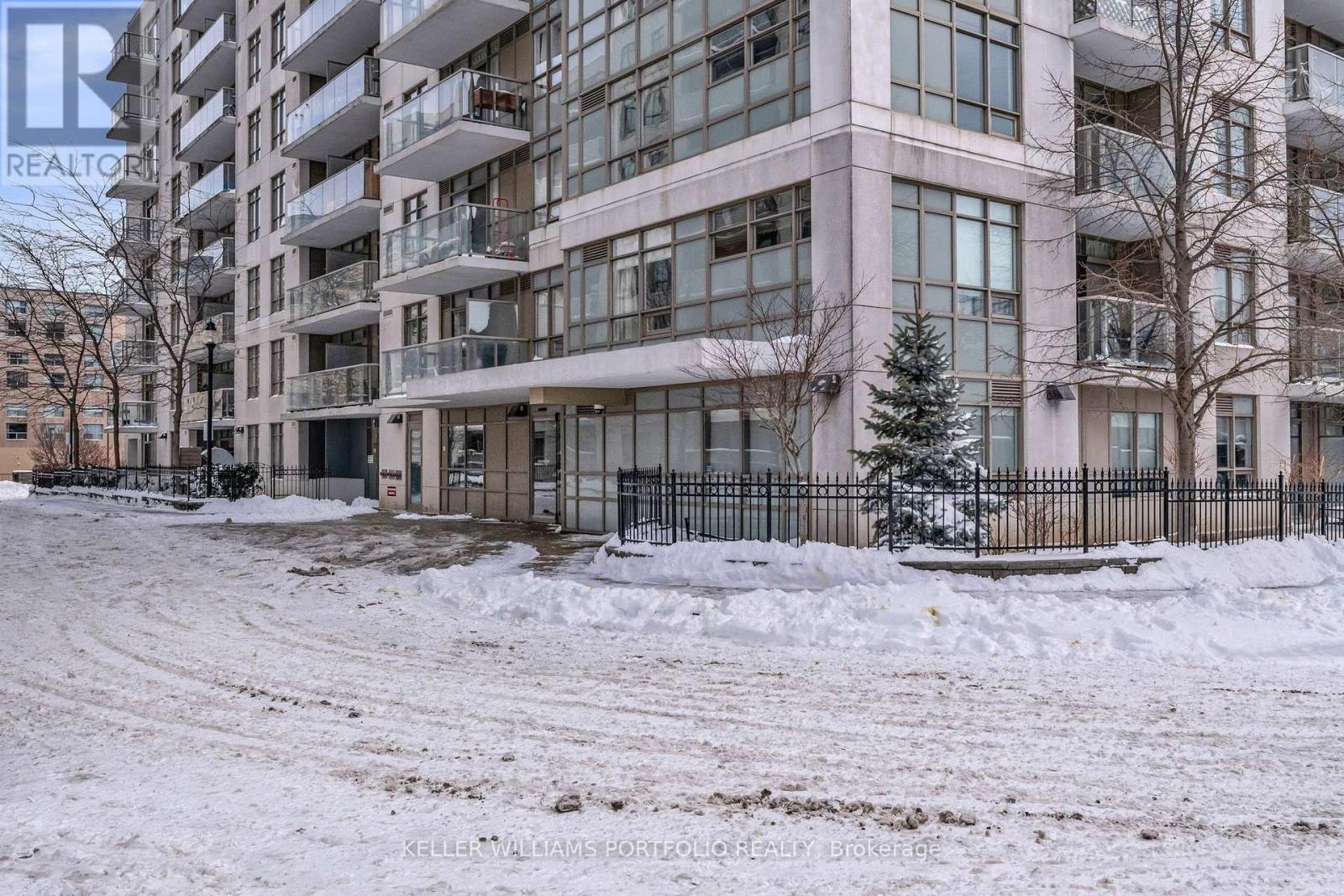 218 - 812 Lansdowne Avenue, Toronto, Ontario  M6H 4K5 - Photo 25 - W12734588