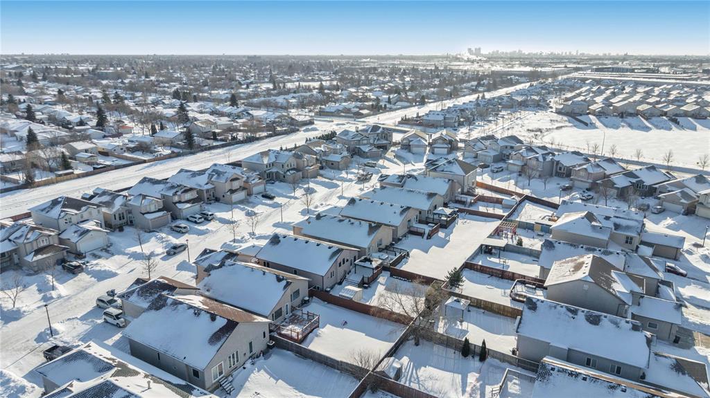 84 Sewa Crescent, Winnipeg, Manitoba  R2R 0M9 - Photo 36 - 202601498