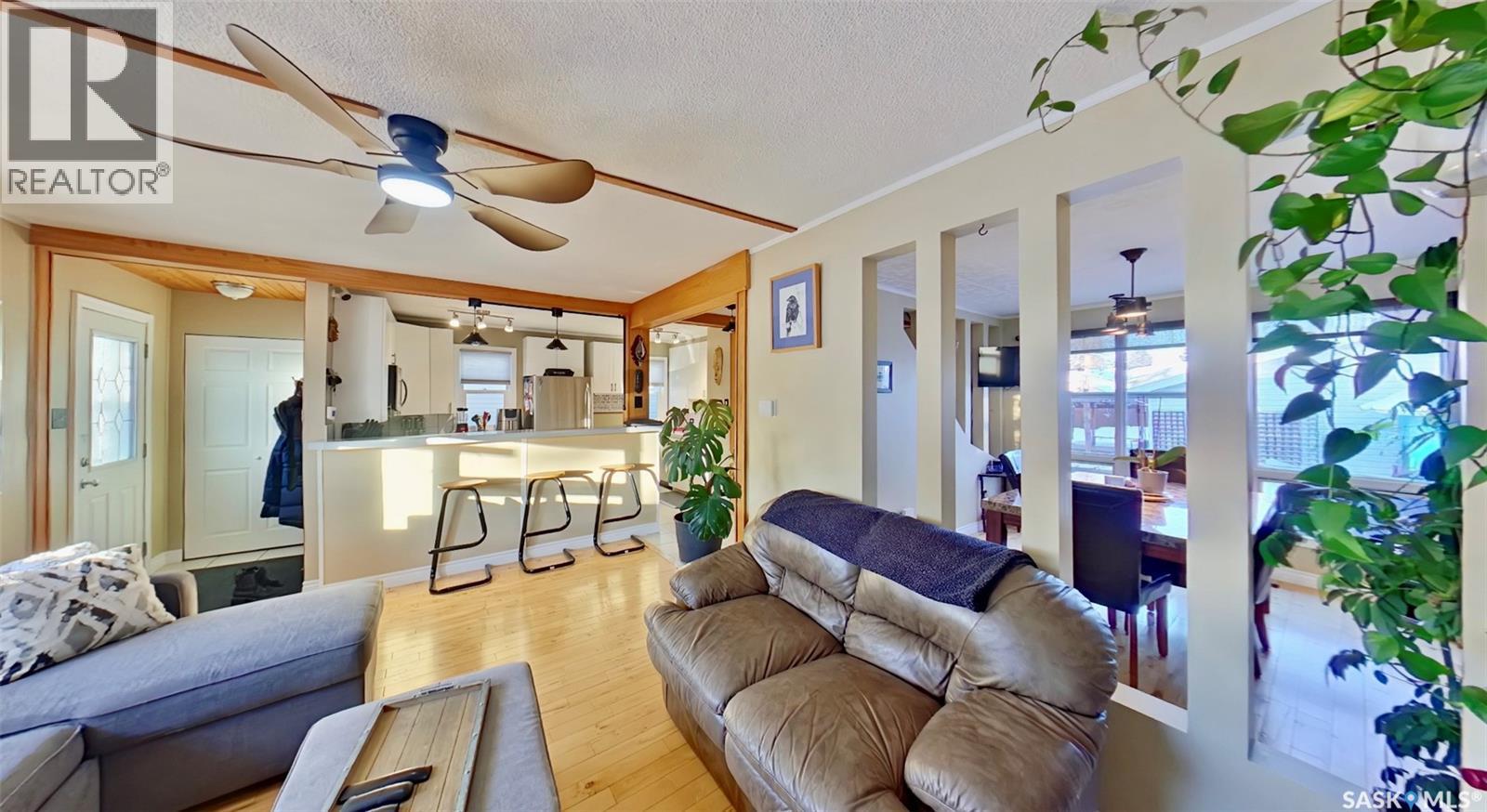 45 Ingersoll Crescent, Regina, Saskatchewan  S4T 5Z2 - Photo 4 - SK027519