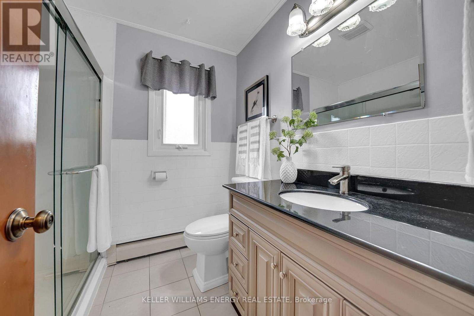 607 Newman Crescent, Whitby, Ontario L1N 1M7 - Photo 19 - E12734634