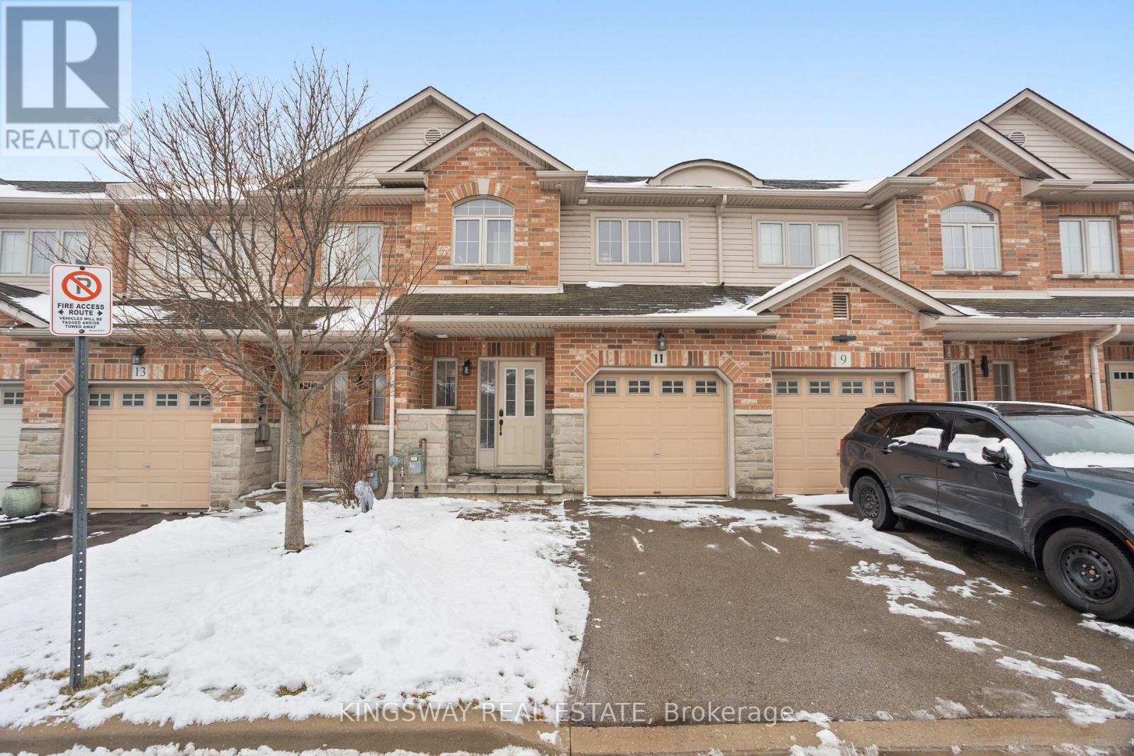 11 MARINA POINT CRESCENT, Hamilton, Ontario