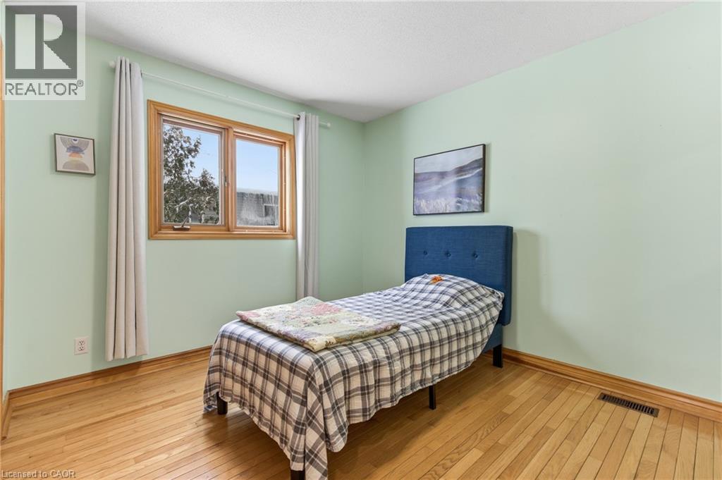 53 Hincks Street, New Hamburg, Ontario  N3A 2A2 - Photo 24 - 40799589