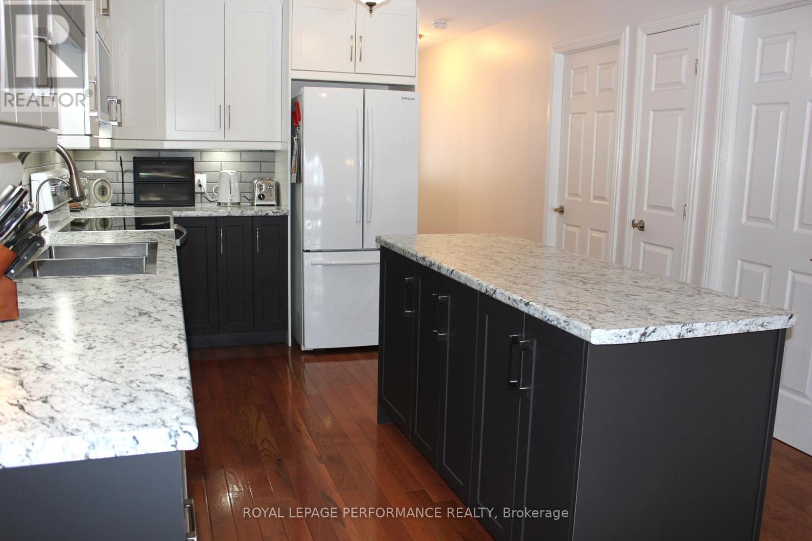 1791 Cumberland Street, Cornwall, Ontario K6J 5V1 - Photo 12 - X12734614