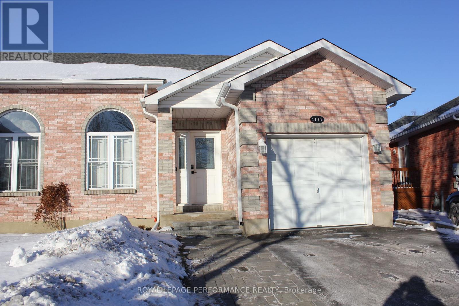 1791 Cumberland Street, Cornwall, Ontario K6J 5V1 - Photo 3 - X12734614