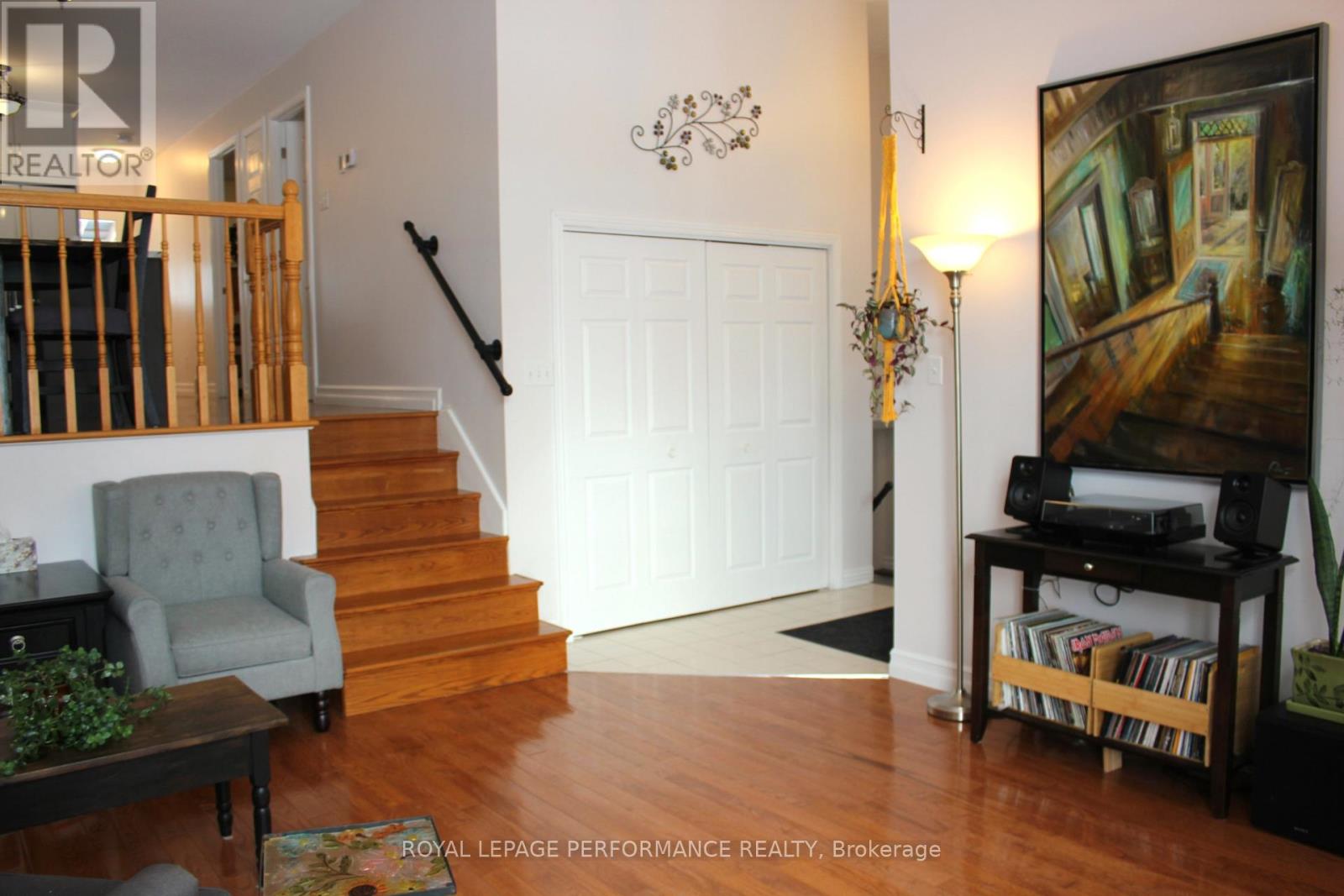 1791 Cumberland Street, Cornwall, Ontario K6J 5V1 - Photo 9 - X12734614