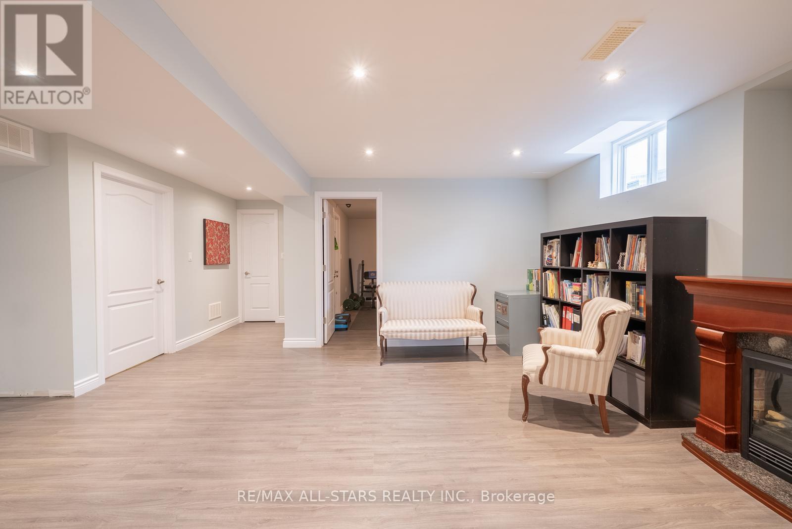 134 Stephensbrook Circle, Whitchurch-Stouffville, Ontario  L4A 0G4 - Photo 44 - N12734624