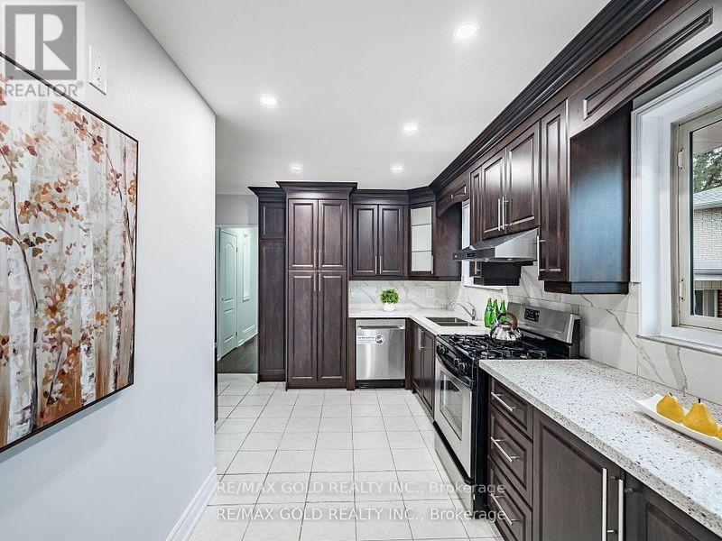 179 Elizabeth Street S, Brampton, Ontario  L6Y 1R8 - Photo 12 - W12734636