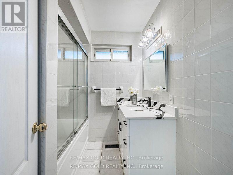 179 Elizabeth Street S, Brampton, Ontario  L6Y 1R8 - Photo 18 - W12734636