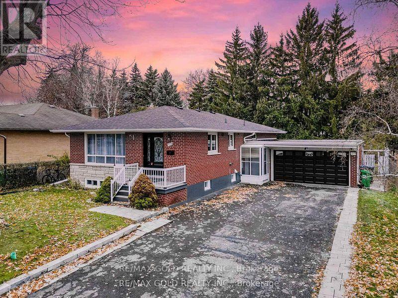 179 Elizabeth Street S, Brampton, Ontario  L6Y 1R8 - Photo 2 - W12734638