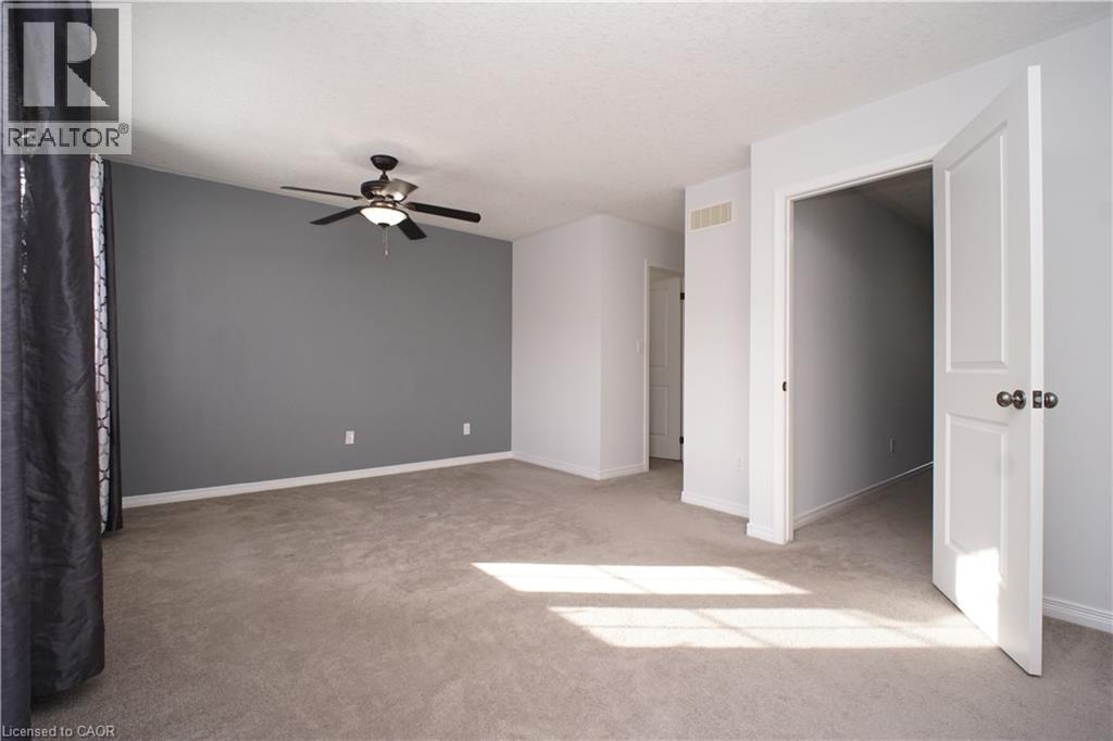 919 Zeller Crescent, Kitchener, Ontario  N2A 0C7 - Photo 47 - 40800782