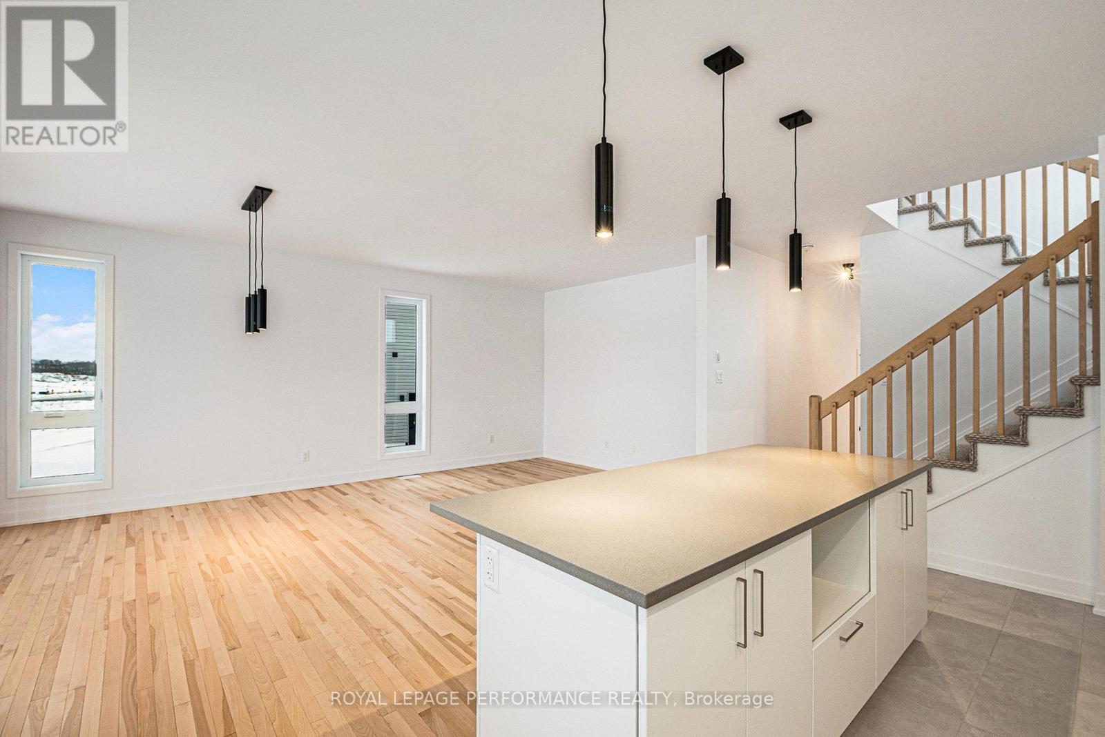 94 Rutile Street, Clarence-Rockland, Ontario  K4K 0M6 - Photo 7 - X12715330