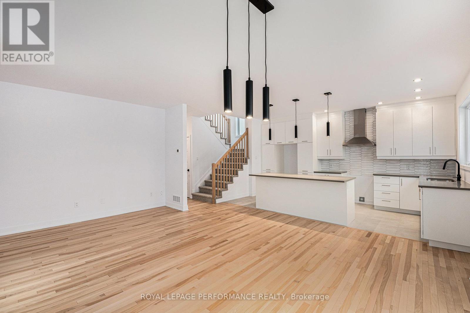 94 Rutile Street, Clarence-Rockland, Ontario  K4K 0M6 - Photo 5 - X12715330