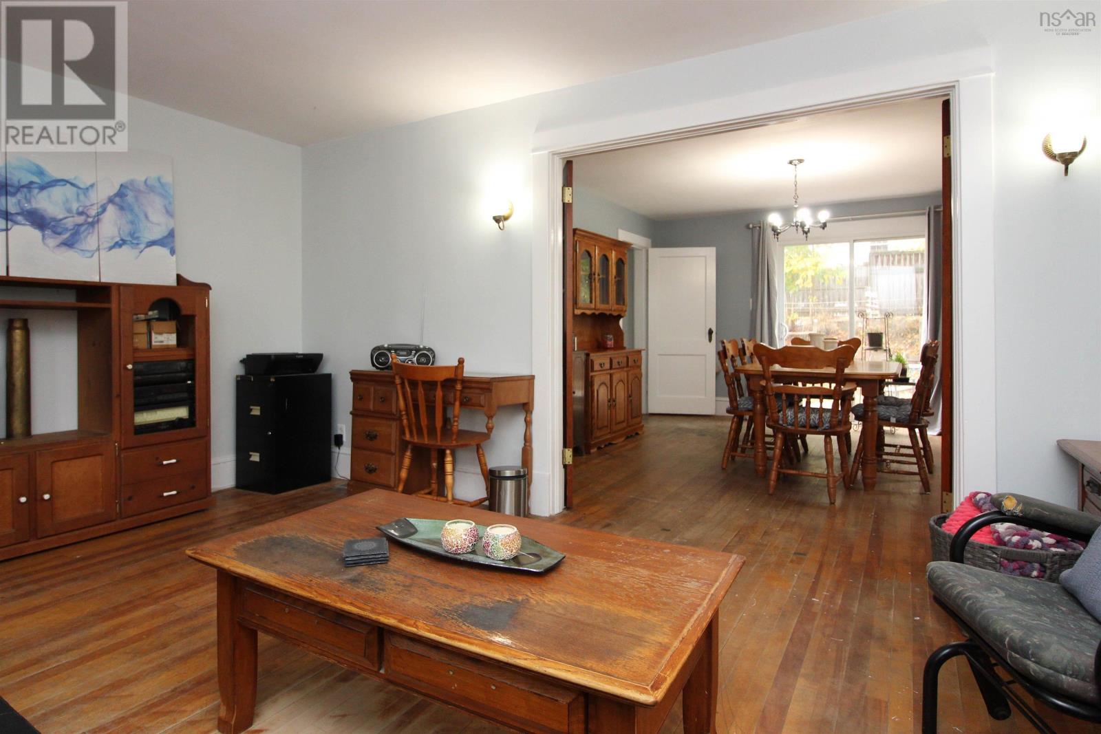 8 Belgrave Terrace, Truro, Nova Scotia  B2N 2G4 - Photo 7 - 202526134