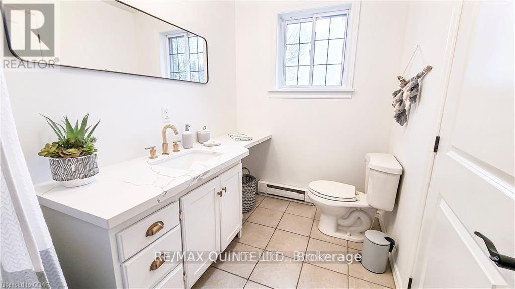 2052 County Rd 18 Road, Prince Edward County, Ontario  K0K 2T0 - Photo 16 - X12734652