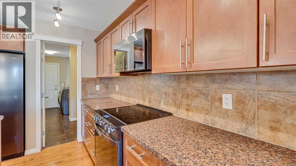 157 Bridleridge View Sw, Calgary, Alberta  T2Y 0E3 - Photo 10 - A2281181