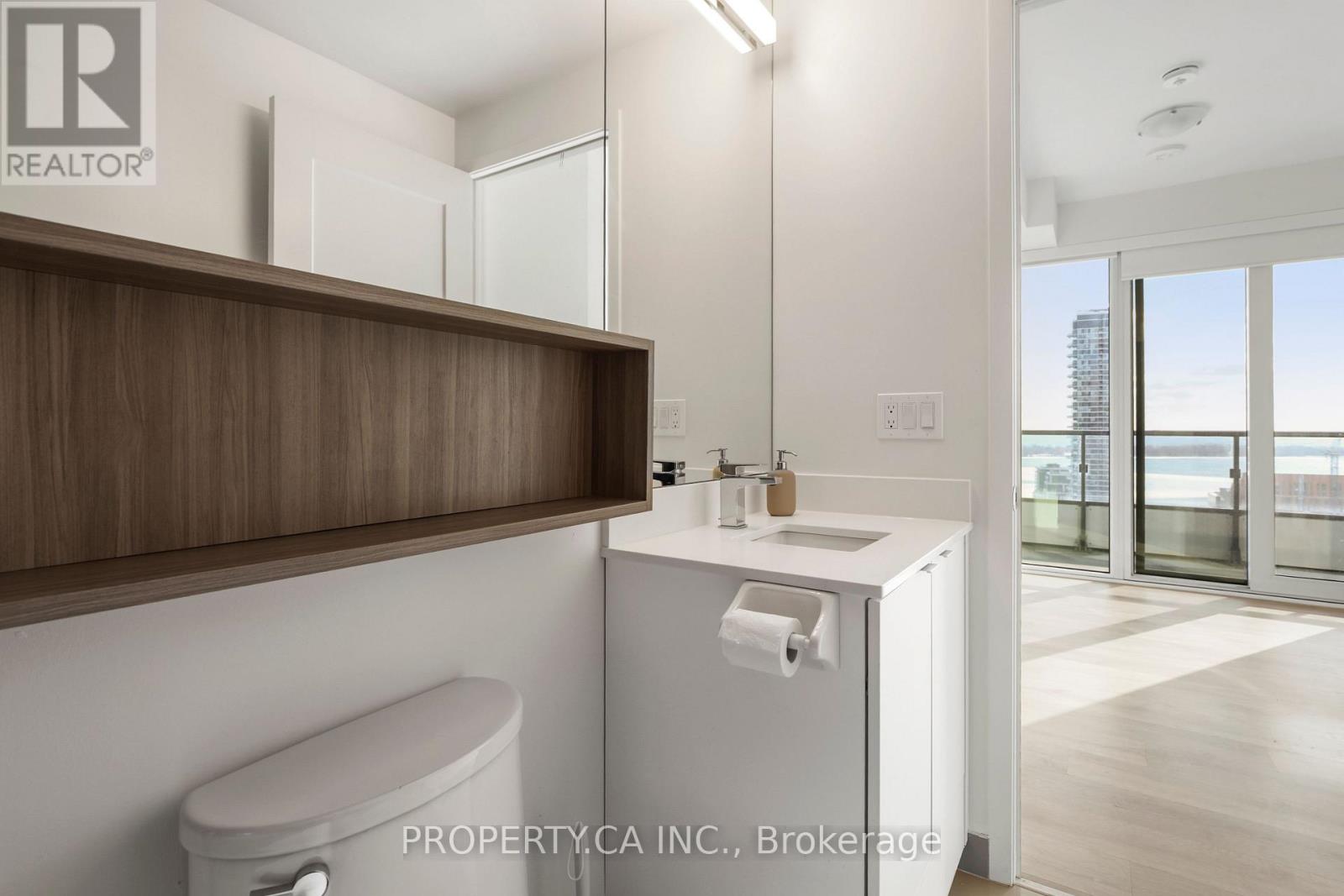 2609 - 70 Princess Street, Toronto, Ontario  M5A 0X6 - Photo 16 - C12731170