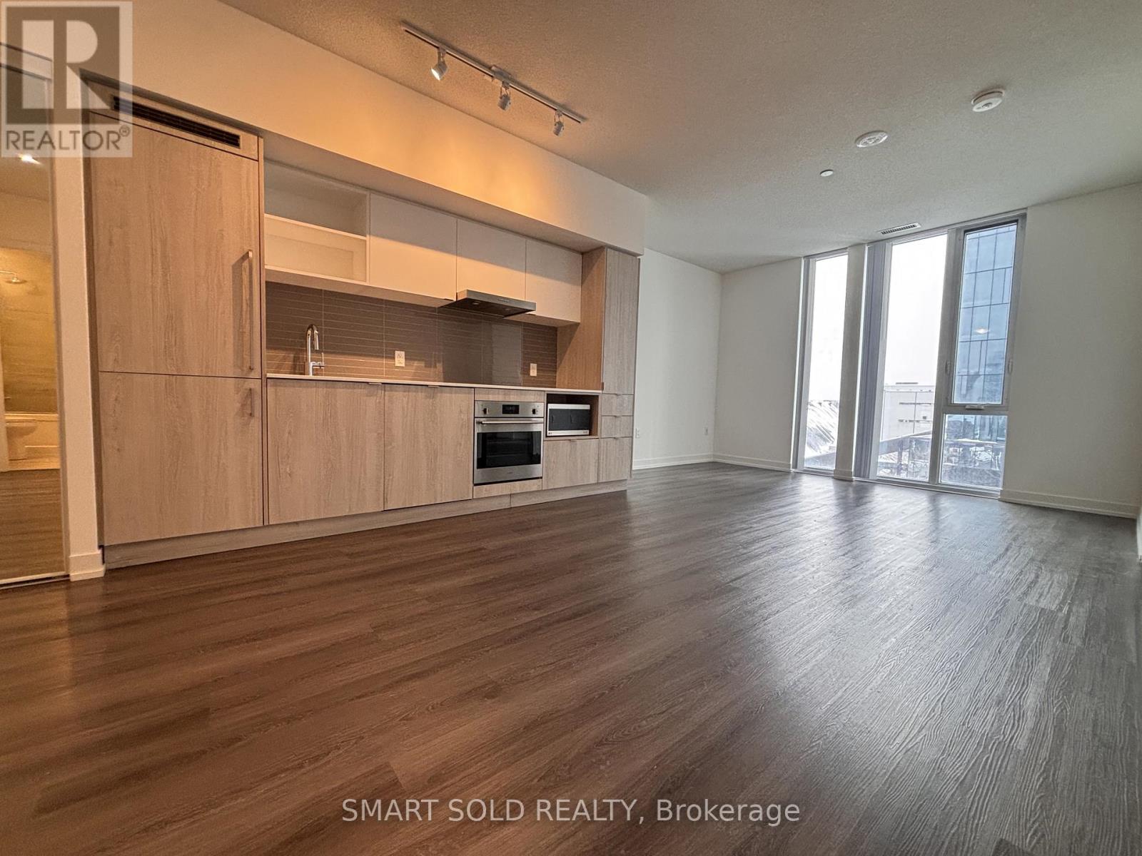 908 - 138 Downes Street, Toronto, Ontario  M5E 0E4 - Photo 1 - C12734650