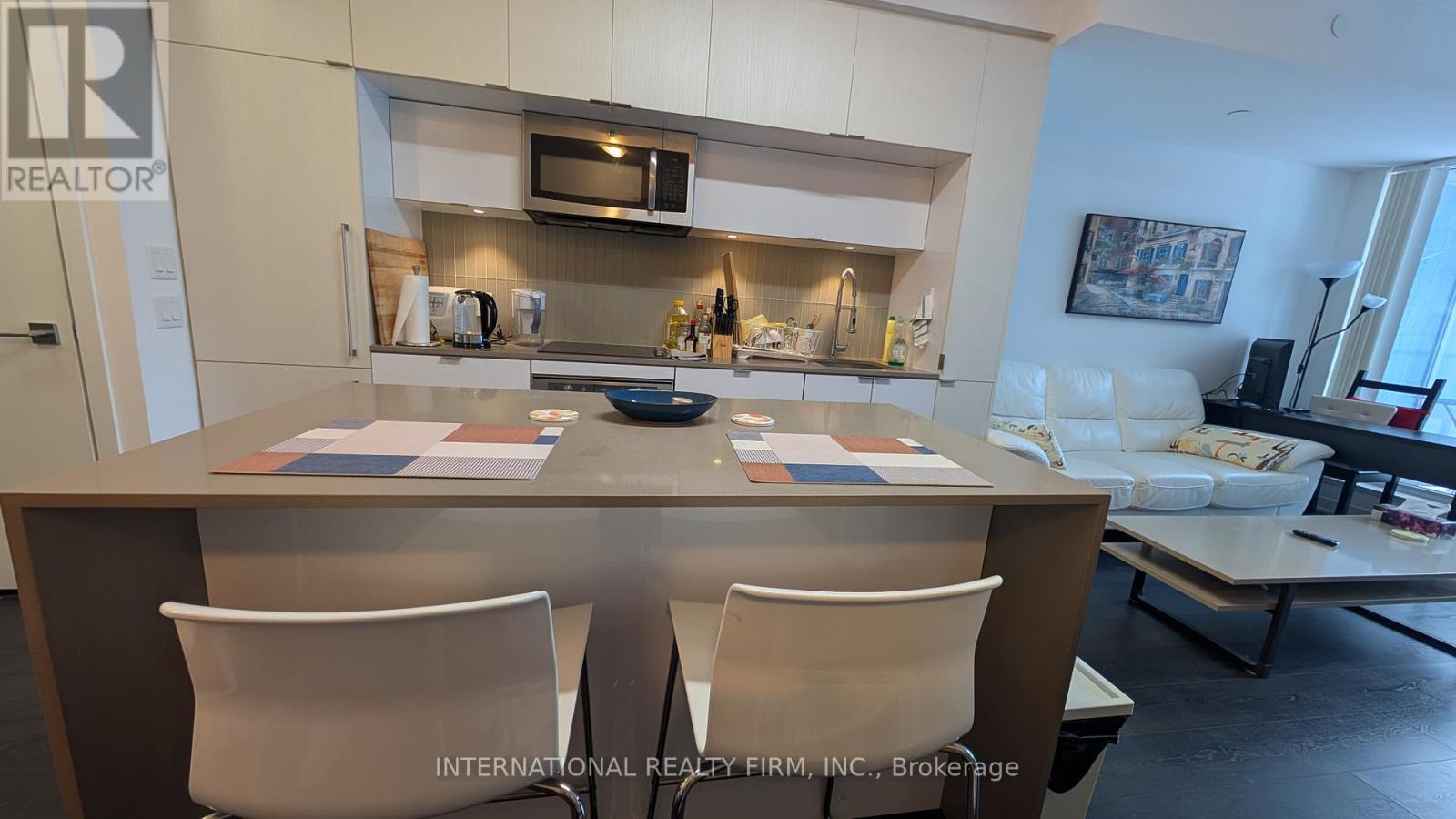 206 - 28 Avondale Avenue, Toronto, Ontario  M2N 0K2 - Photo 3 - C12734654