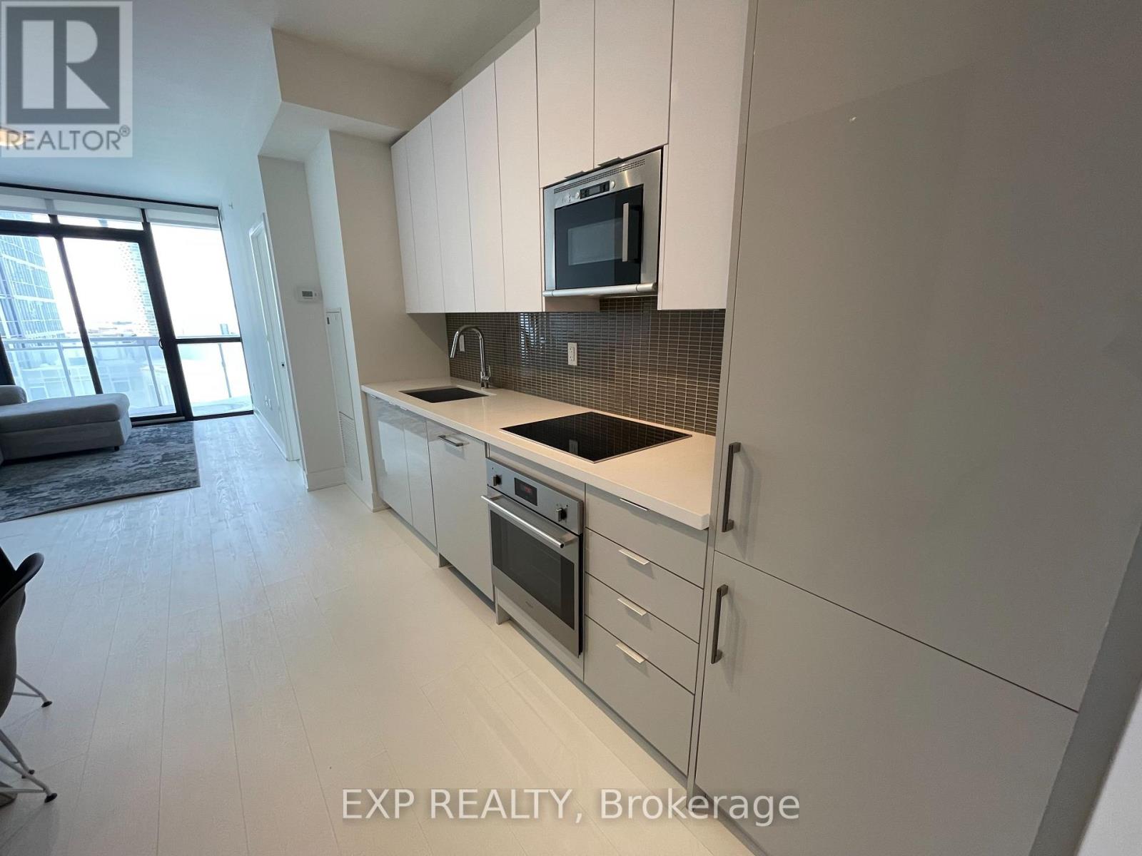 805 - 2908 Highway 7 Road, Vaughan, Ontario  L4K 0K5 - Photo 10 - N12734658