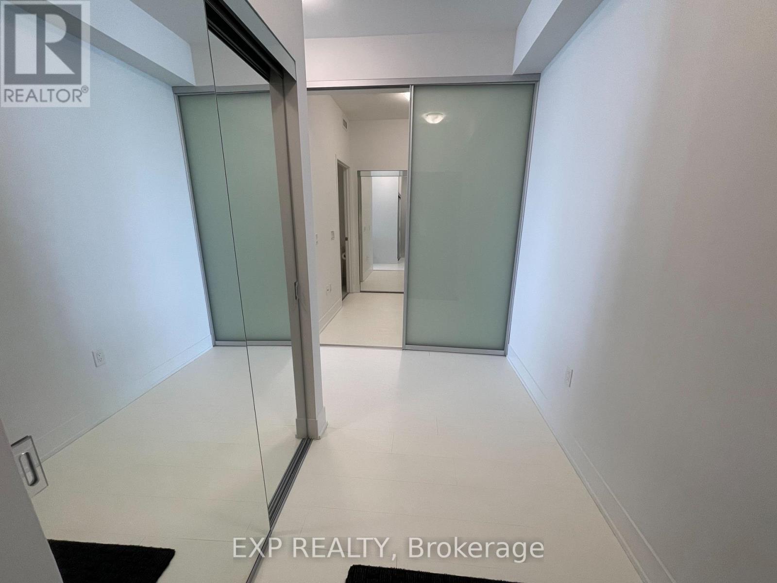 805 - 2908 Highway 7 Road, Vaughan, Ontario  L4K 0K5 - Photo 4 - N12734658