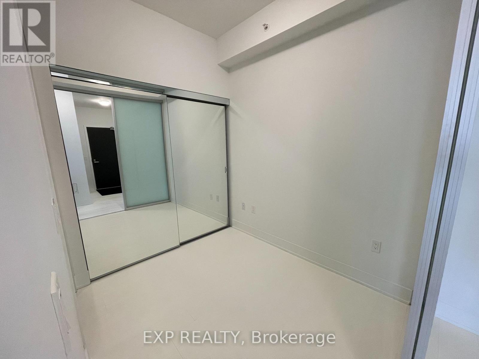 805 - 2908 Highway 7 Road, Vaughan, Ontario  L4K 0K5 - Photo 5 - N12734658