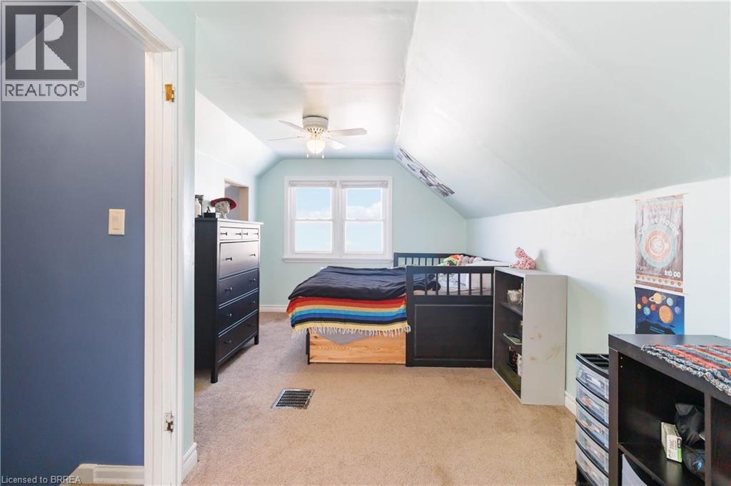 13 Barnes Avenue, Brantford, Ontario  N3R 4Y9 - Photo 15 - 40800733