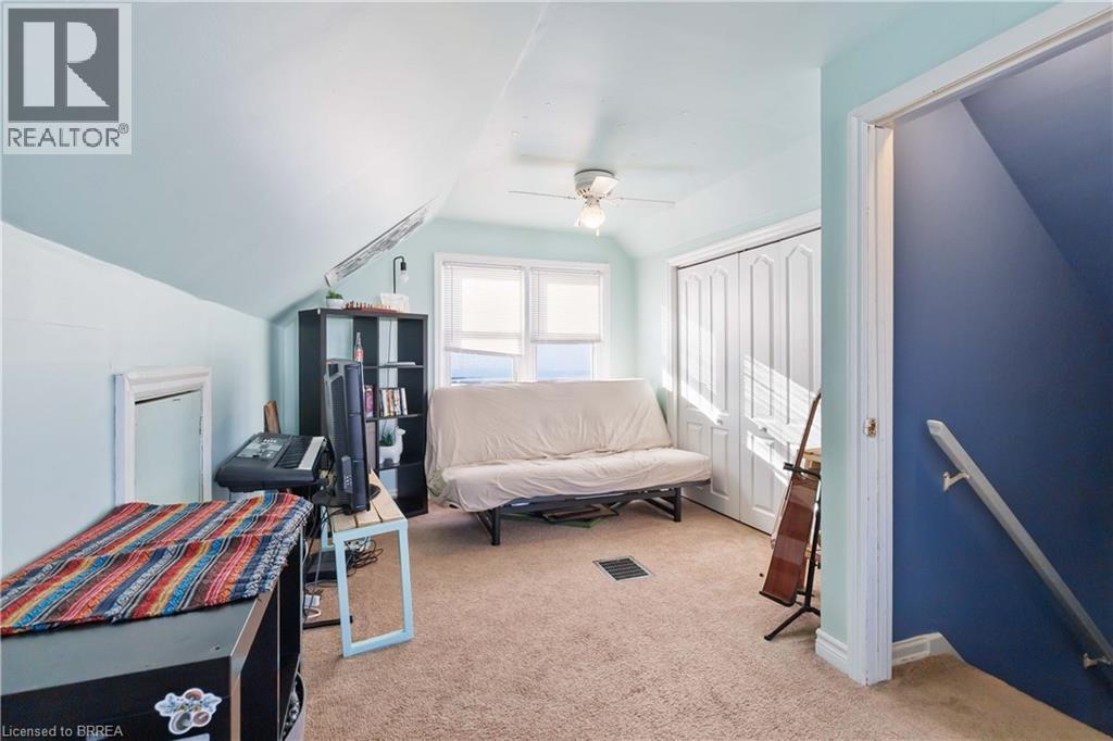 13 Barnes Avenue, Brantford, Ontario  N3R 4Y9 - Photo 16 - 40800733