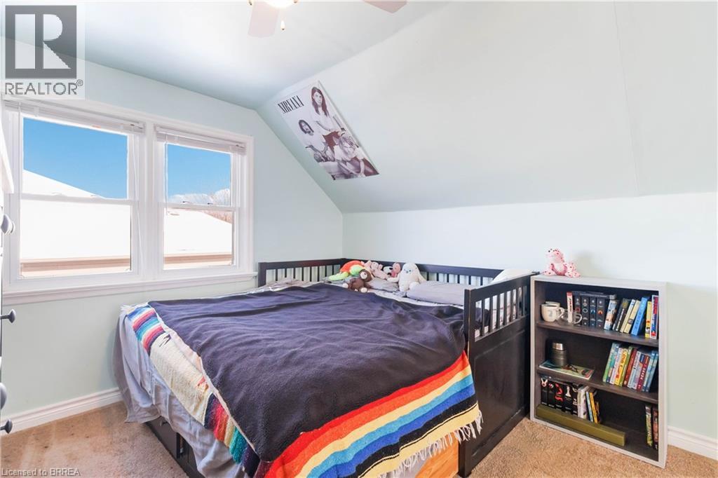 13 Barnes Avenue, Brantford, Ontario  N3R 4Y9 - Photo 17 - 40800733