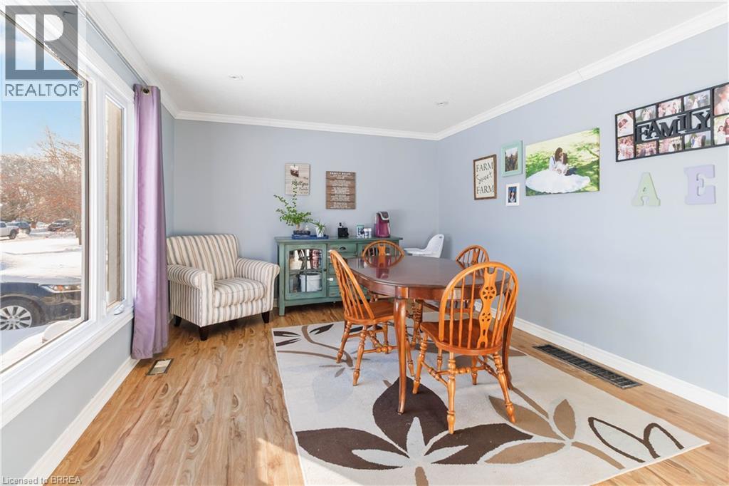 13 Barnes Avenue, Brantford, Ontario  N3R 4Y9 - Photo 6 - 40800733