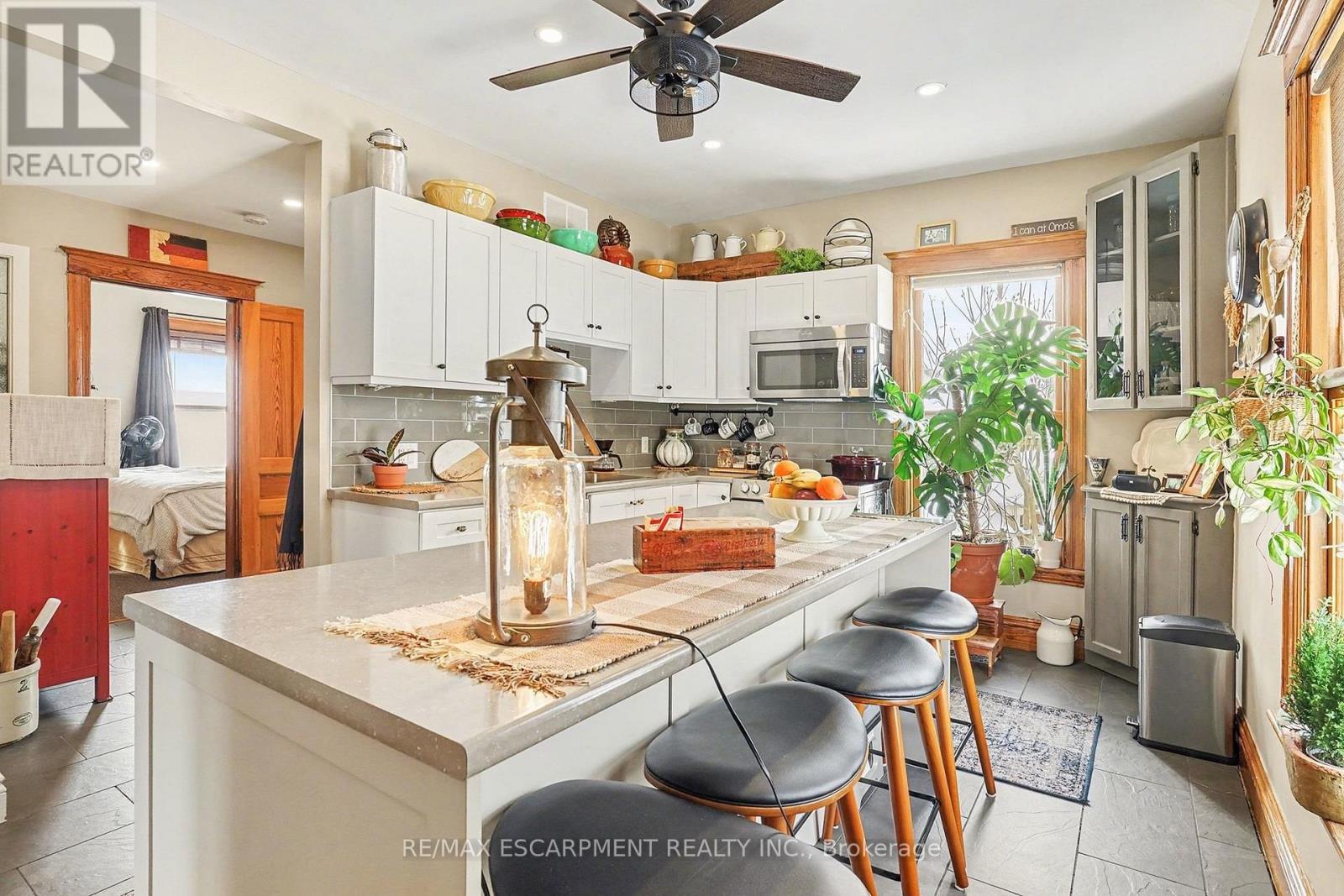 1316 King Street E, Hamilton, Ontario  L8M 1H3 - Photo 12 - X12734646