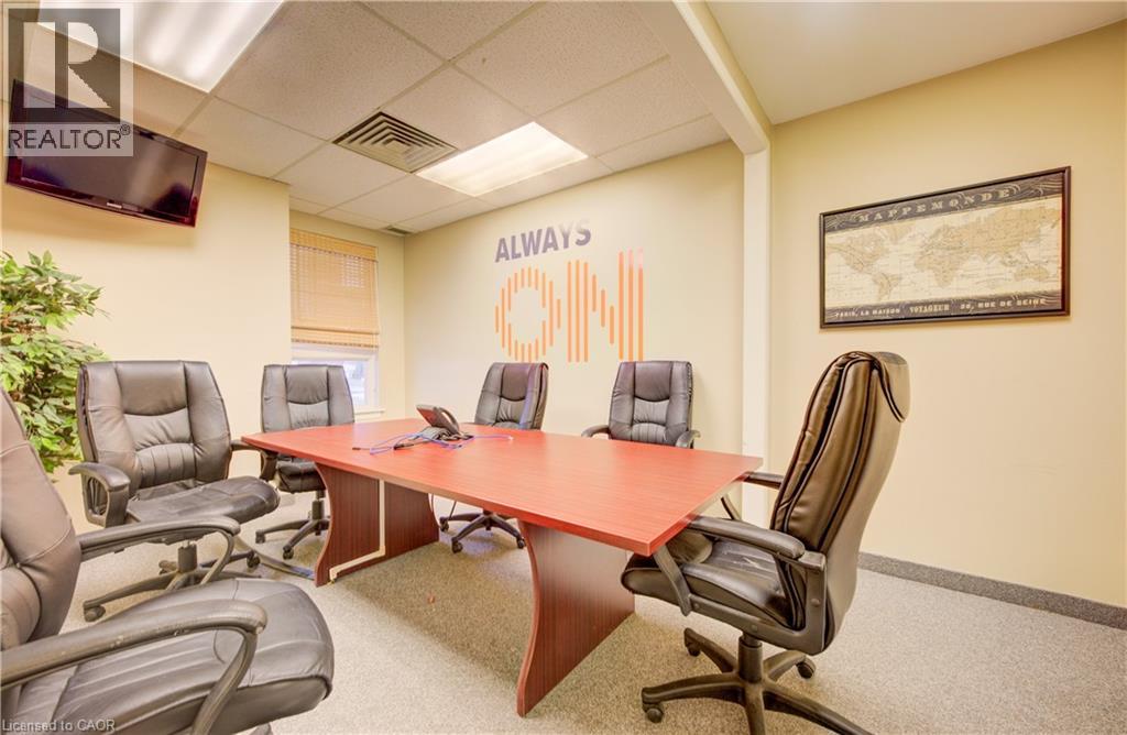 30 Ridgeway Circle, Woodstock, Ontario  N4V 1C9 - Photo 3 - 40795175