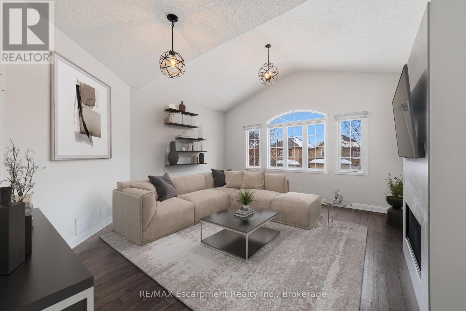 2408 Valley Heights Crescent, Oakville, Ontario  L6H 6X2 - Photo 18 - W12734676